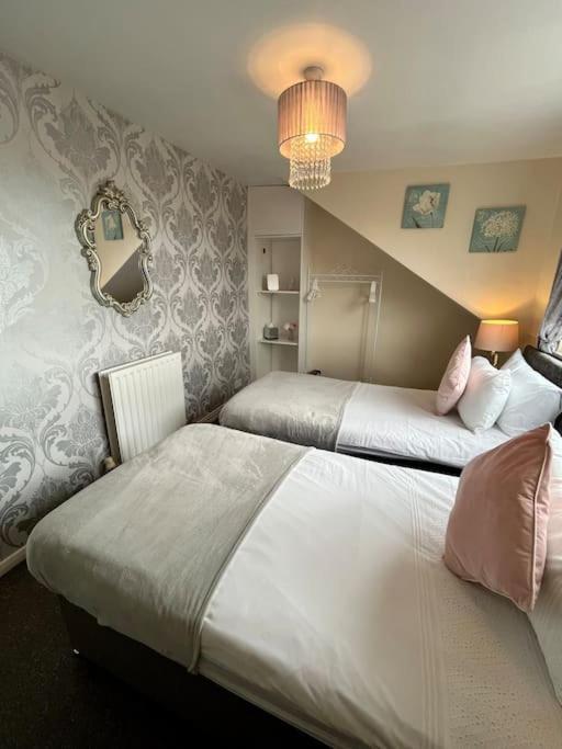 Scoresby Escape - Whitby Holiday Home Eksteriør billede