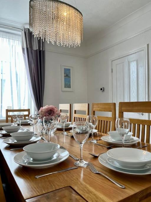 Scoresby Escape - Whitby Holiday Home Eksteriør billede